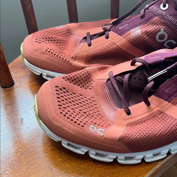 On Cloud Running Men’s Sneakers Size 10 - Picture 9 of 16